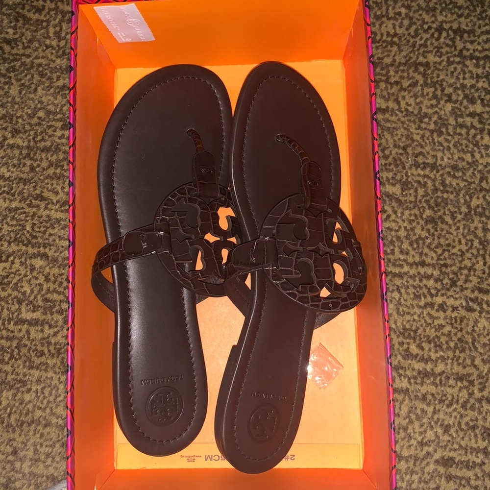 Tory burch brown - miller flats